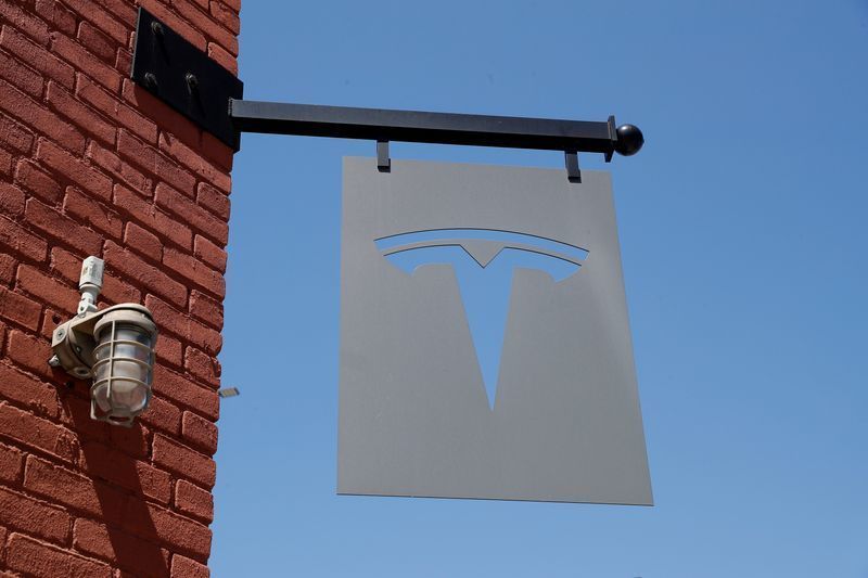 Entregas trimestrais da Tesla batem recorde